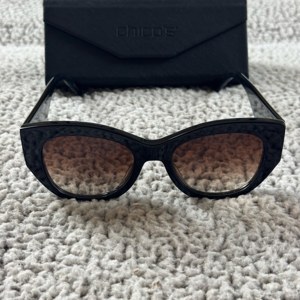 Chico’s Black Sunglasses - Picture 2 of 7
